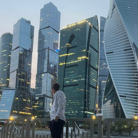 Владислав Иванов